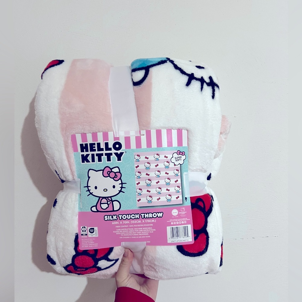 Hello Kitty Blanket - NWT